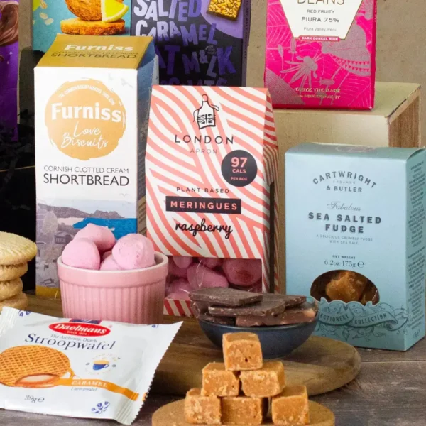 Artisan Sweets Hamper including Popcorn, Fudge and Chocolate - Image 3